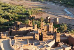 hoch über den Dächer von Ait Ben Haddou